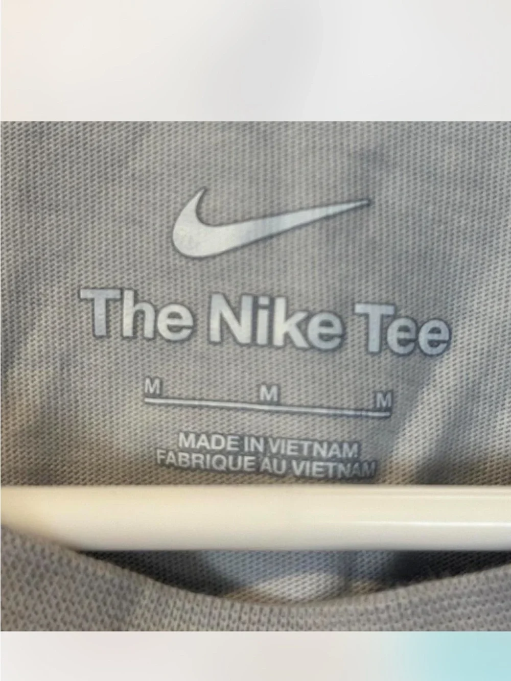 Nike Men's Light Gray Tie-Dye Graphic Short Sleeve Tee